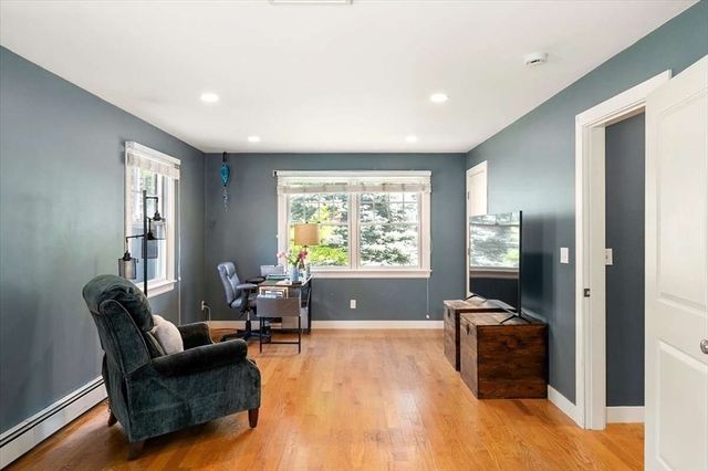 12 Mountain, Waltham, MA 02451