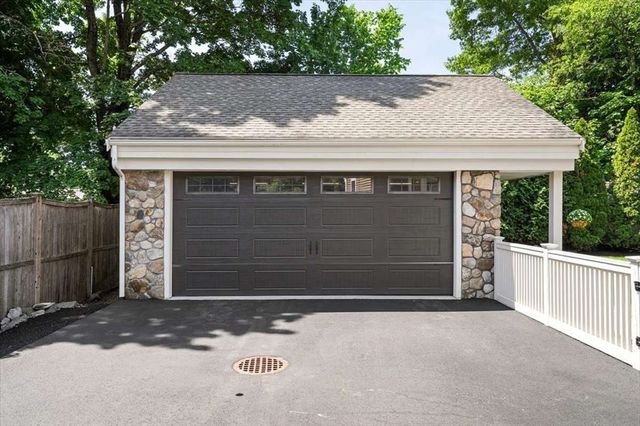 12 Mountain, Waltham, MA 02451