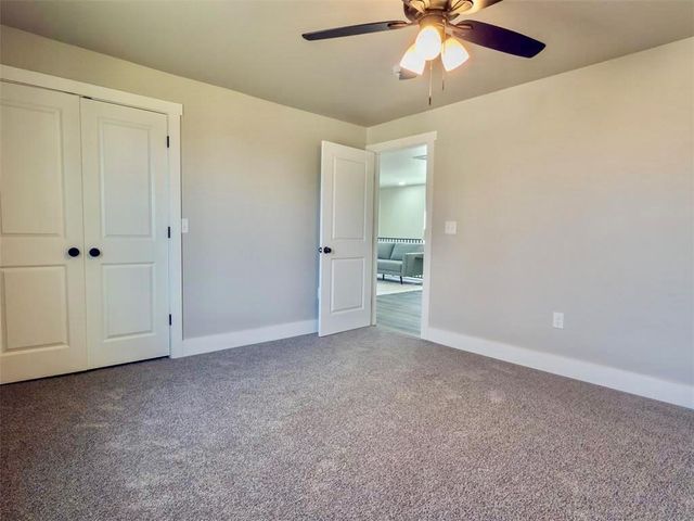 705 E Springer Avenue, Guthrie, OK 73044