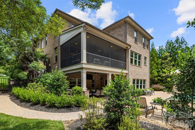 8703 Deakin Court, Waxhaw, NC 28173