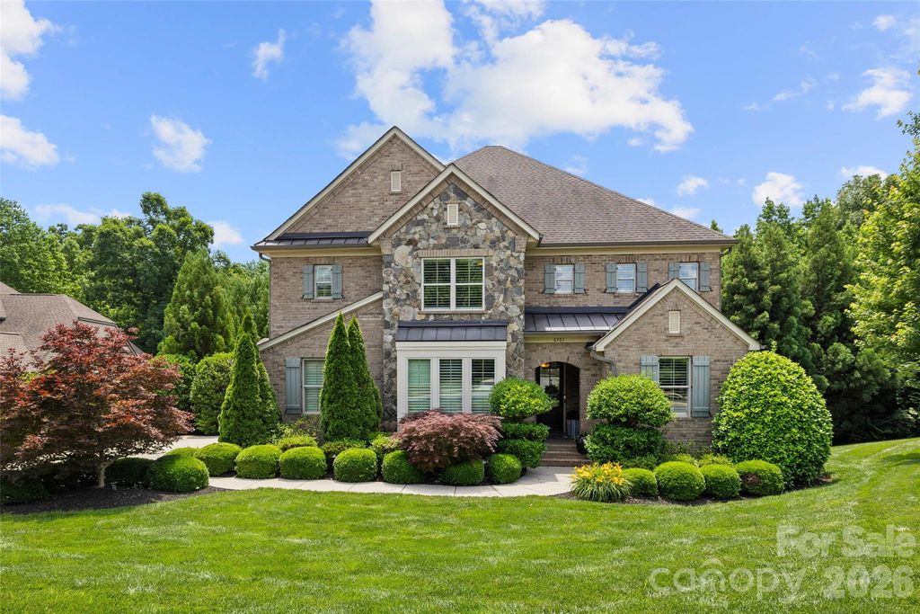 8703 Deakin Court, Waxhaw, NC 28173