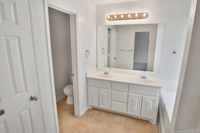 3834 Amber Chase, San Antonio, TX 78245