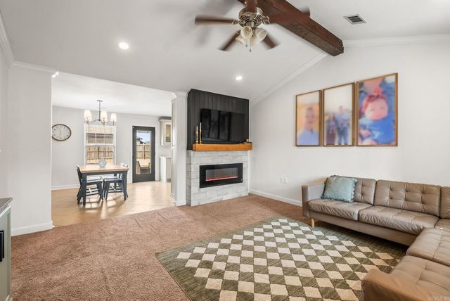 16 WHITETAIL Drive, Ward, AR 72176