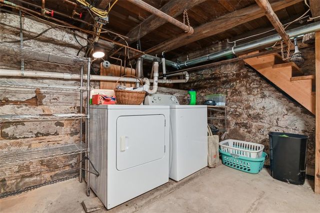 721 Lehigh Gap Street, Walnutport Boro, PA 18088