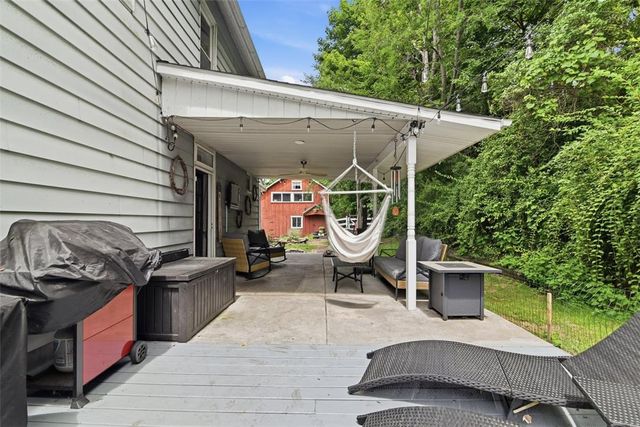 721 Lehigh Gap Street, Walnutport Boro, PA 18088