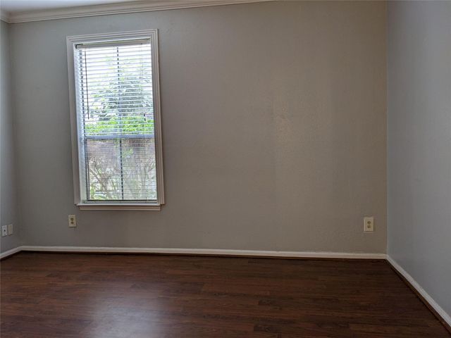 2100 Tanglewilde Street 241, Houston, TX 77063
