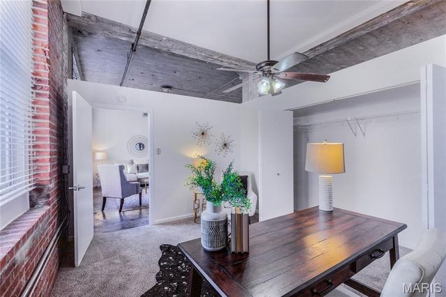 1511 Locust Street 404, St Louis, MO 63103