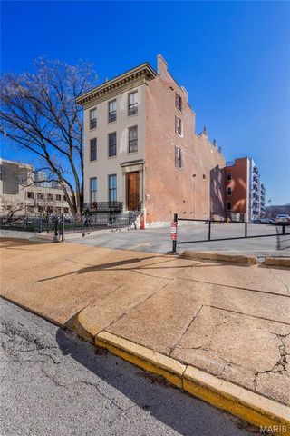 1511 Locust Street 404, St Louis, MO 63103