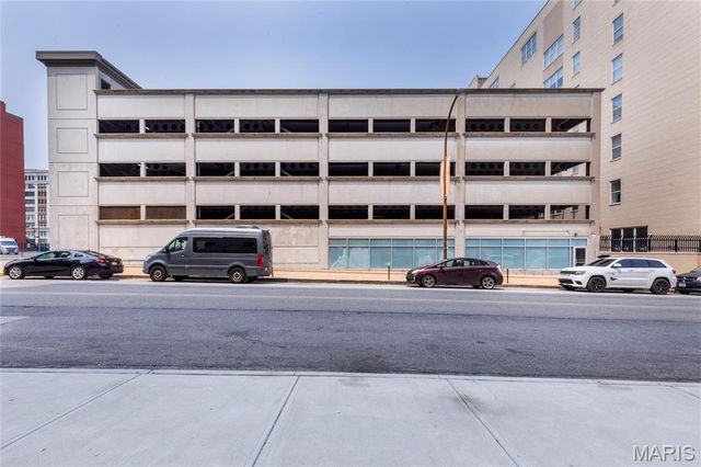 1511 Locust Street 404, St Louis, MO 63103