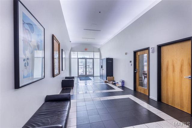 1511 Locust Street 404, St Louis, MO 63103