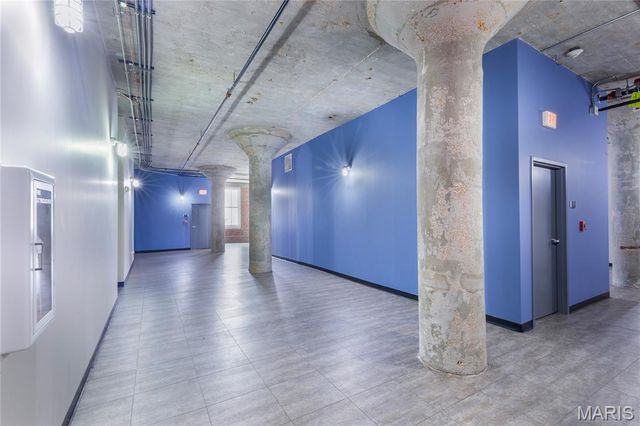 1511 Locust Street 404, St Louis, MO 63103