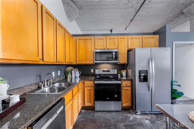 1511 Locust Street 404, St Louis, MO 63103