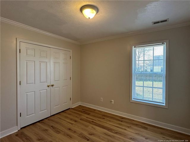 1034 Canter Lane, Hope Mills, NC 28348