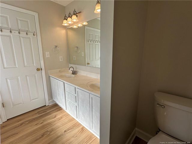 1034 Canter Lane, Hope Mills, NC 28348