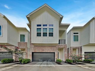 6373 Paddington Bend Drive, Houston, TX 77008