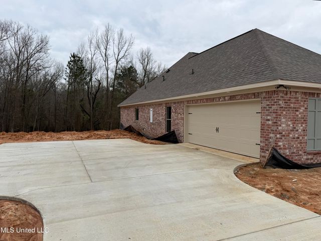 939 Mullican Road, Florence, MS 39073