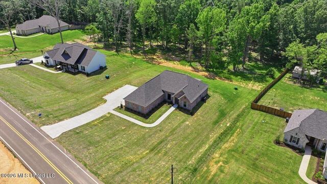 939 Mullican Road, Florence, MS 39073