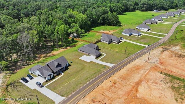 939 Mullican Road, Florence, MS 39073