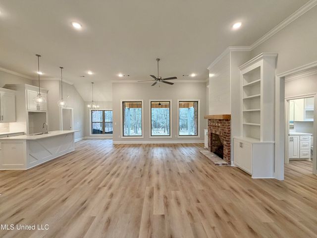 939 Mullican Road, Florence, MS 39073