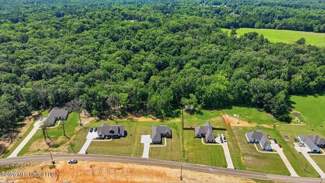 939 Mullican Road, Florence, MS 39073