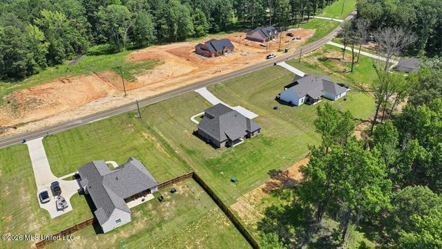 939 Mullican Road, Florence, MS 39073