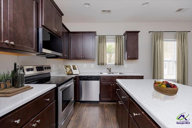 101 Poppy Lane, Byron, GA 31008