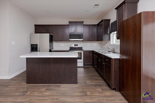 101 Poppy Lane, Byron, GA 31008