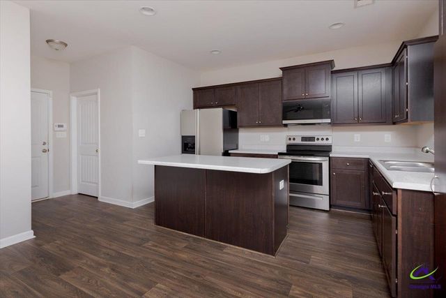 101 Poppy Lane, Byron, GA 31008