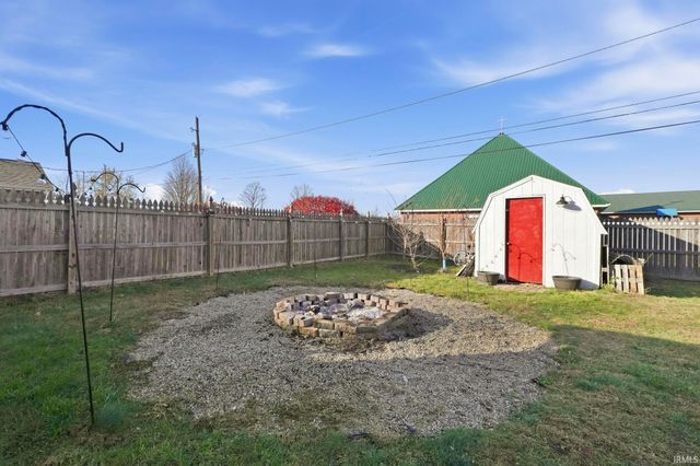 8 Turquoise Street, Huntington, IN 46750