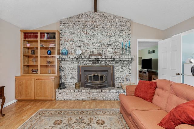 311 N Britton Street, Tom Bean, TX 75489