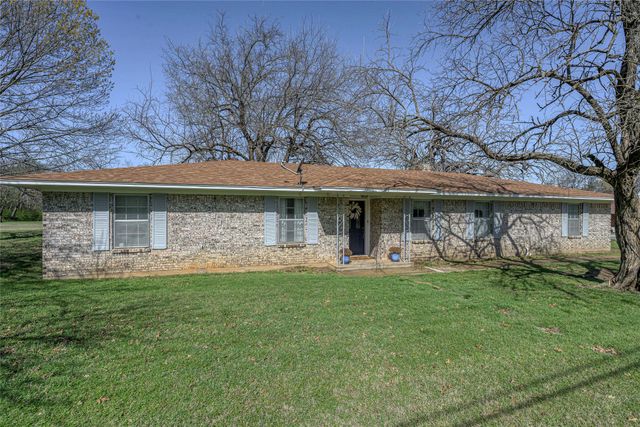 311 N Britton Street, Tom Bean, TX 75489