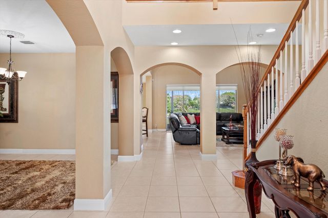 112 Ibisca Terrace, Royal Palm Beach, FL 33411