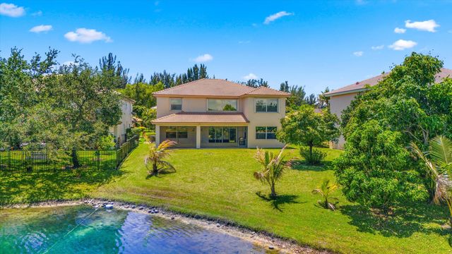 112 Ibisca Terrace, Royal Palm Beach, FL 33411