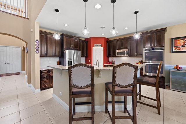 112 Ibisca Terrace, Royal Palm Beach, FL 33411