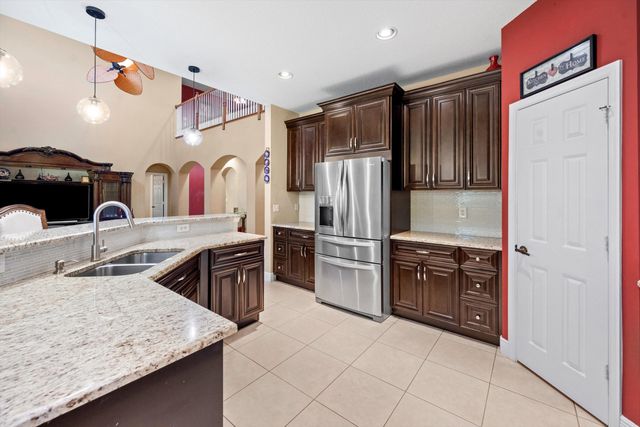 112 Ibisca Terrace, Royal Palm Beach, FL 33411