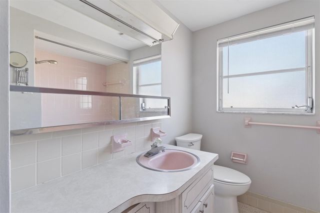 7608 REDCOAT AVENUE, Port Richey, FL 34668