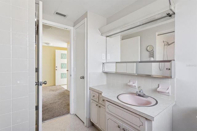 7608 REDCOAT AVENUE, Port Richey, FL 34668