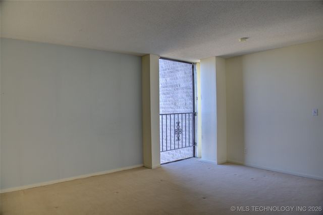 1502 S Boulder Avenue 18A, Tulsa, OK 74119