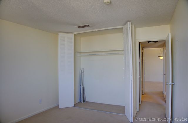 1502 S Boulder Avenue 18A, Tulsa, OK 74119