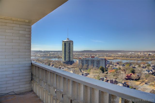 1502 S Boulder Avenue 18A, Tulsa, OK 74119