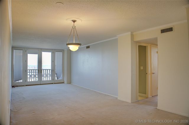 1502 S Boulder Avenue 18A, Tulsa, OK 74119