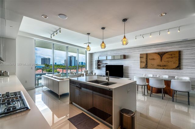3250 NE 188th Street 603, Aventura, FL 33180