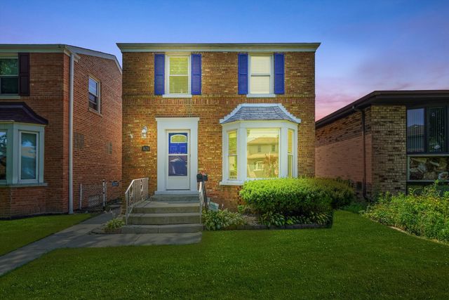 3628 N PIONEER Avenue, Chicago, IL 60634