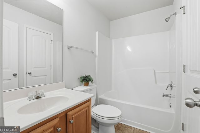 22 Valencia Lane, Newnan, GA 30263