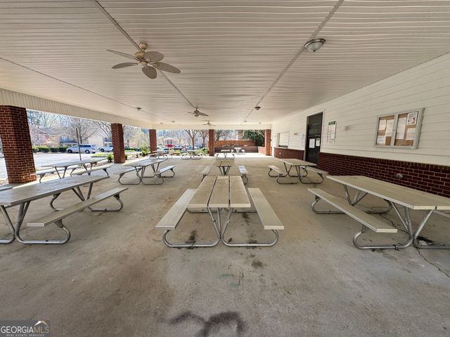 22 Valencia Lane, Newnan, GA 30263