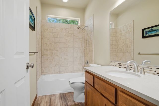 703 E Golden Rd, Spokane, WA 99208