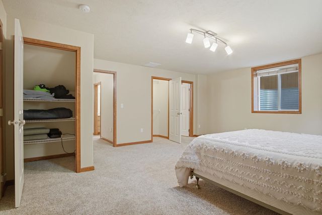 703 E Golden Rd, Spokane, WA 99208