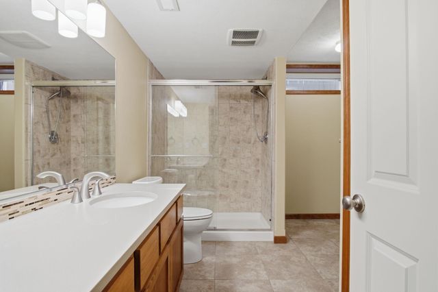 703 E Golden Rd, Spokane, WA 99208