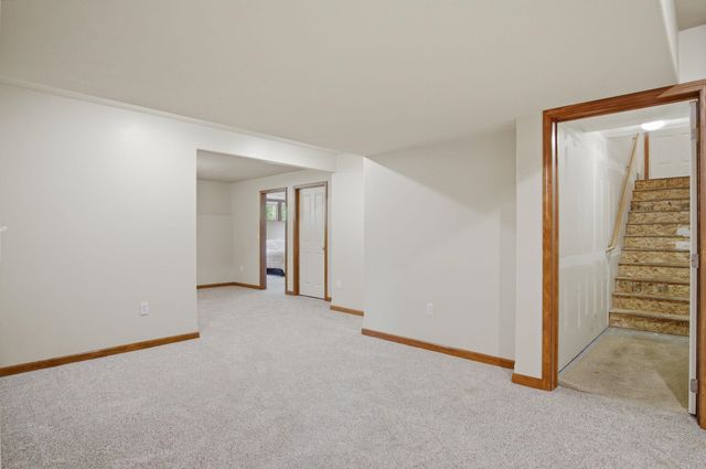 703 E Golden Rd, Spokane, WA 99208