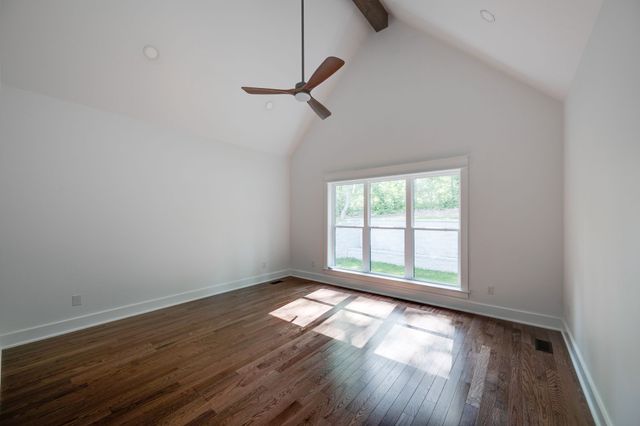 126 Dogwood Ct, Dickson, TN 37055